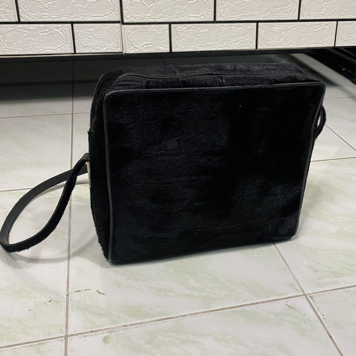 Gucci 🔥VINTAGE GUCCI PONY FUR CROSSBODY BAG Size ONE SIZE - 9 Thumbnail
