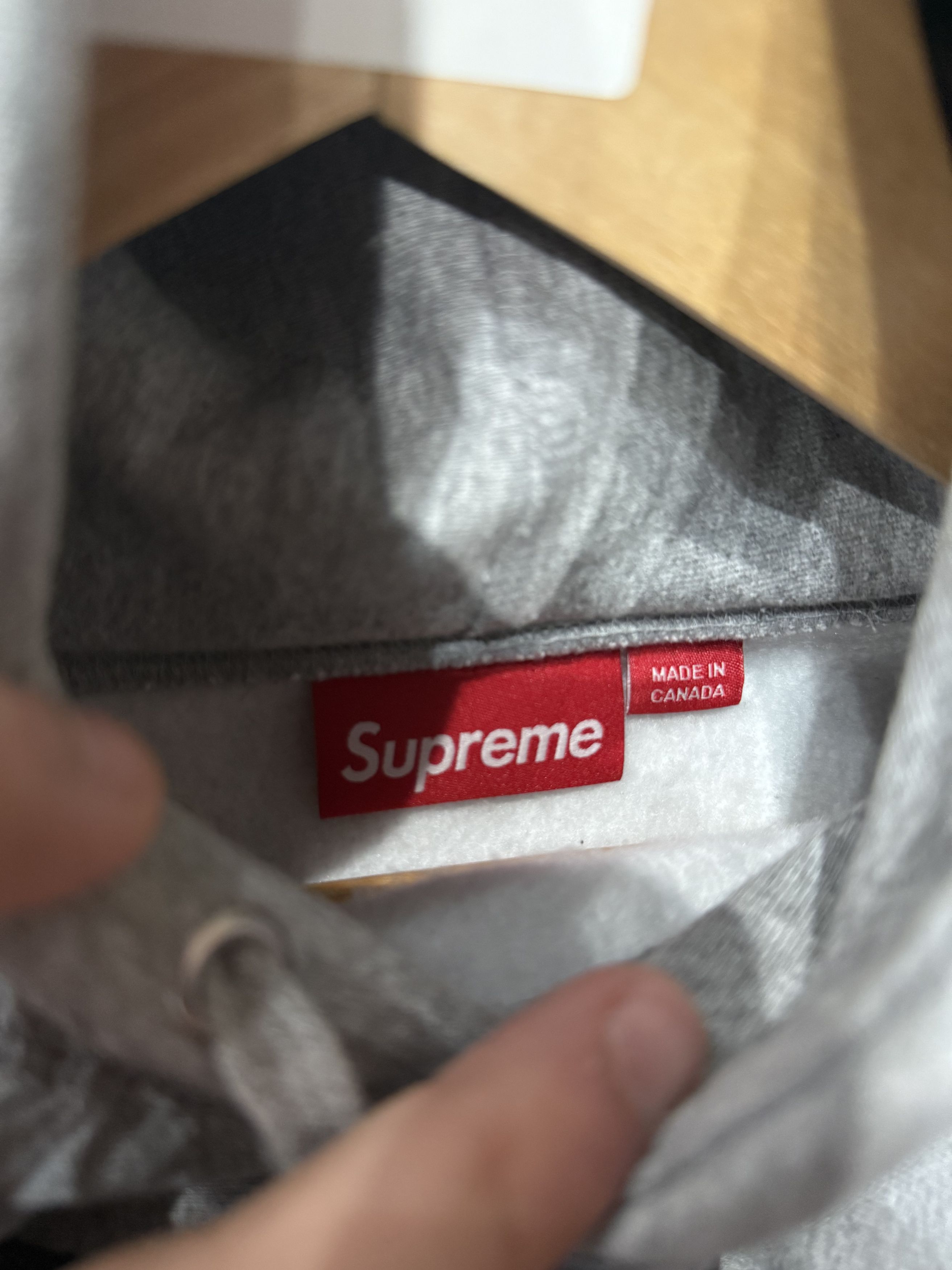 Supreme Supreme Grey Box Logo Size US M / EU 48-50 / 2 - 2 Thumbnail
