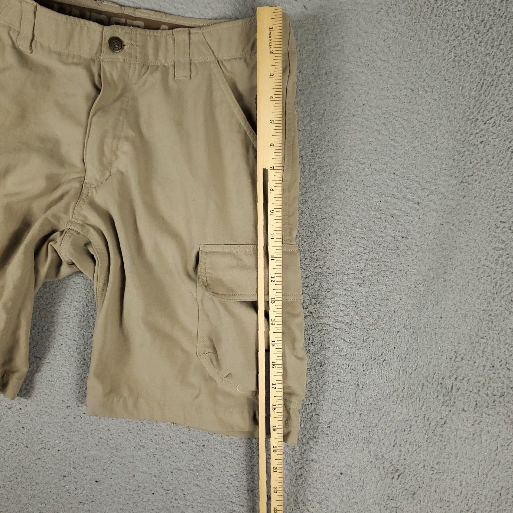 Under Armour VINTAGE Under Armour Cargo Shorts Men Size 34 Beige Nylon Casual Outdoors Hiking Camping Size US 34 / EU 50 - 6 Thumbnail