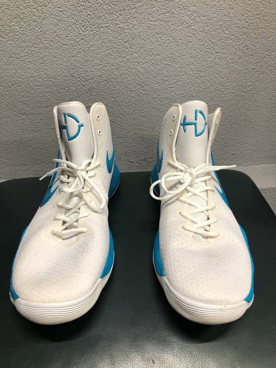 Nike Nike Hyperdunk 2017 mens size US 16,5 / EU 51 / 34,5 cm Size US 15 / EU 48 - 3 Thumbnail