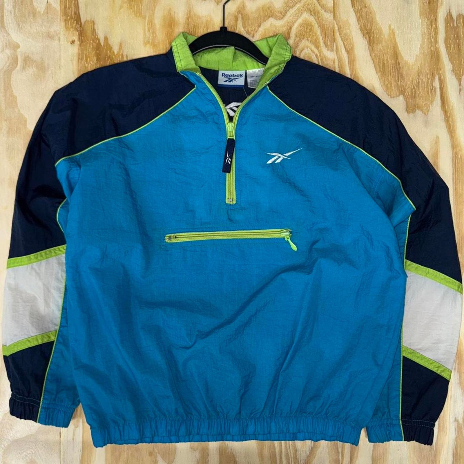 Reebok Vintage y2k reebok essential windbreaker Size L / US 10 / IT 46 - 1 Thumbnail
