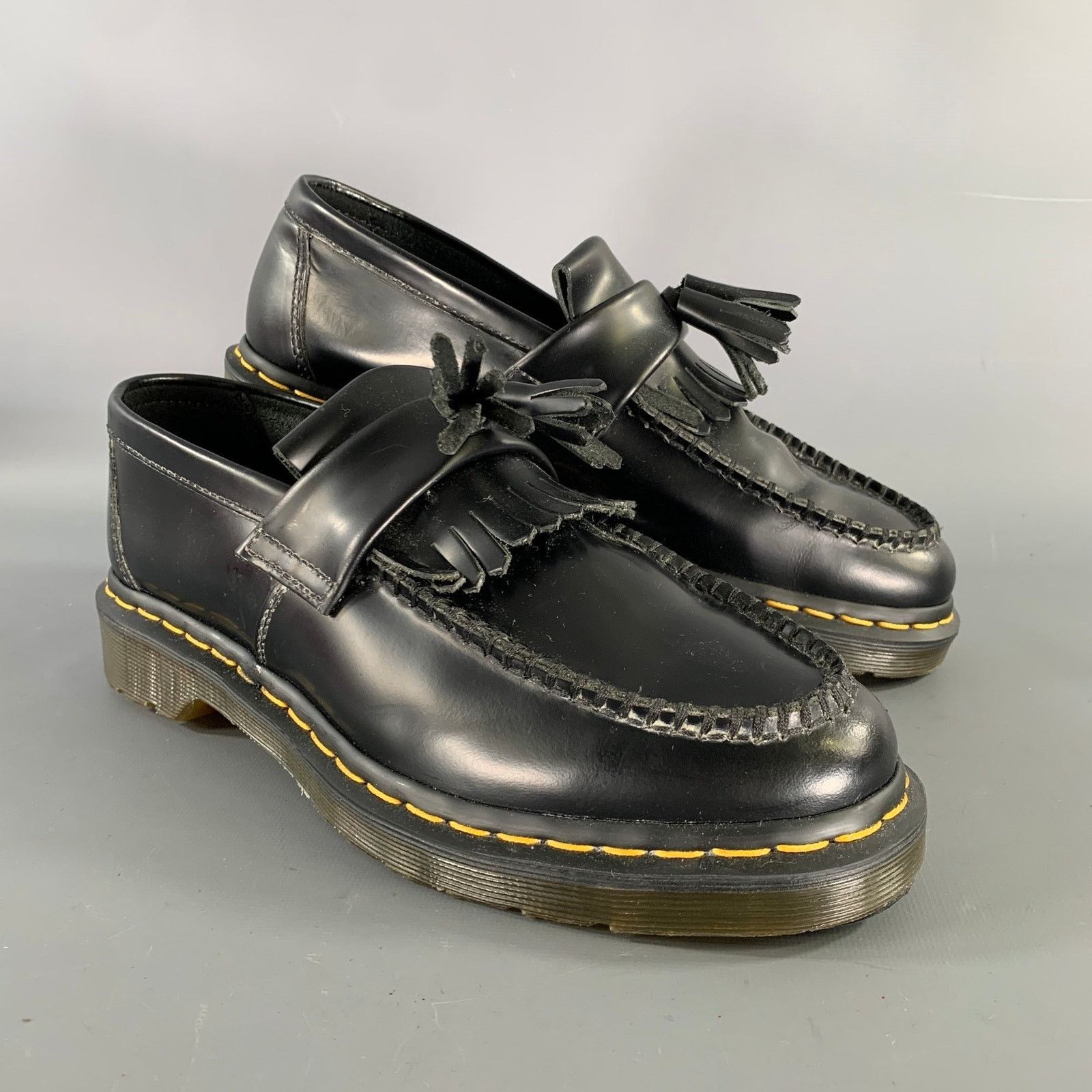 Dr. Martens DR. MARTENS Size 9 Black Leather Eyelash & Tassel Loafers Size US 9 / EU 42 - 1 Thumbnail