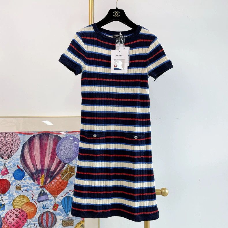 Chanel Chanel Striped knitted short-sleeved dress Size XS / US 0-2 / IT 36-38 - 1 Thumbnail