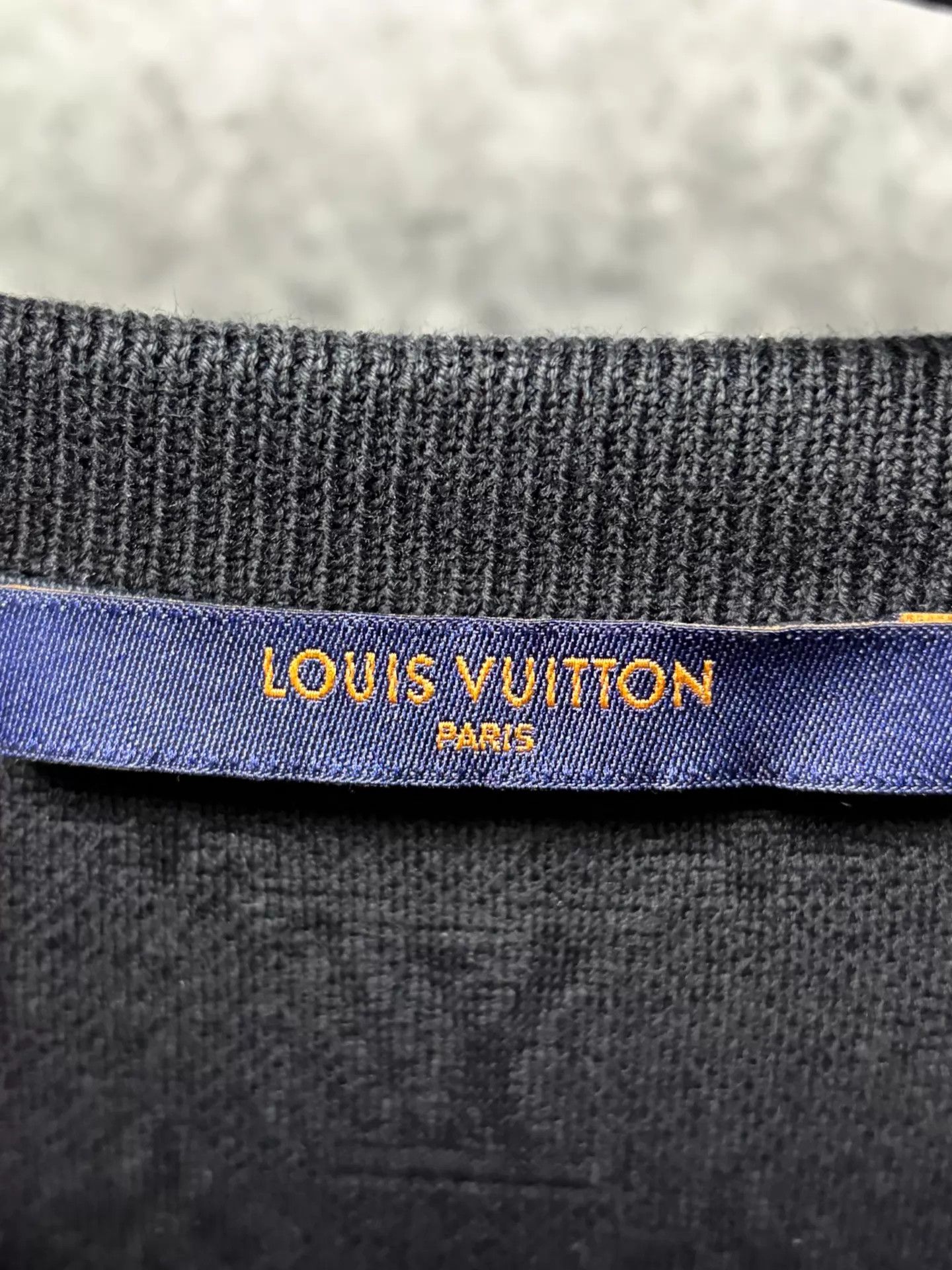 Louis Vuitton Louis Vuitton Black Monogram Short Sleeve Tee M Size US M / EU 48-50 / 2 - 3 Thumbnail