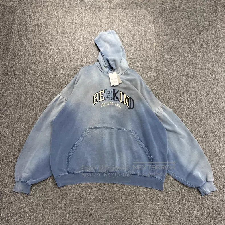 Balenciaga sweatshirt