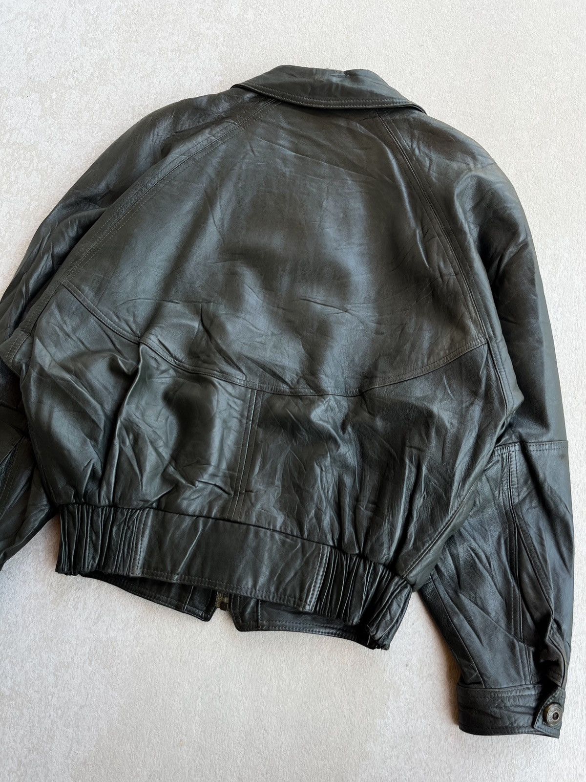 Alexander Julian 90’s Alexander Julian Type A-2 Flight Leather Jacket Size US L / EU 52-54 / 3 - 9 Thumbnail