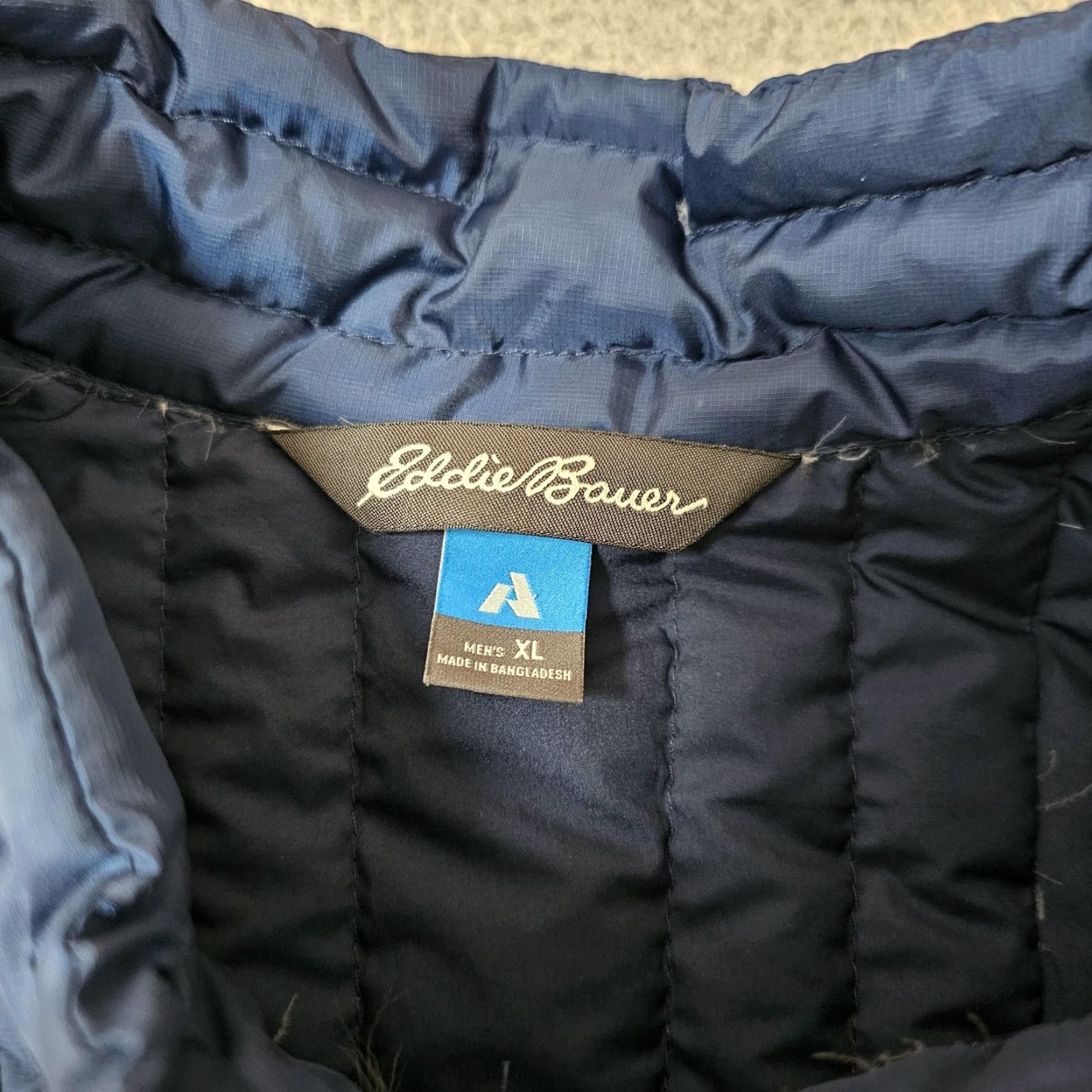 Eddie Bauer VEST Eddie Bauer Mens XL Blue StormDown 800 Hybrid Down Puffer Zip Quilted Lightweight Insulated Pockets Zip Front Casual Travel Size US XL / EU 56 / 4 - 3 Thumbnail