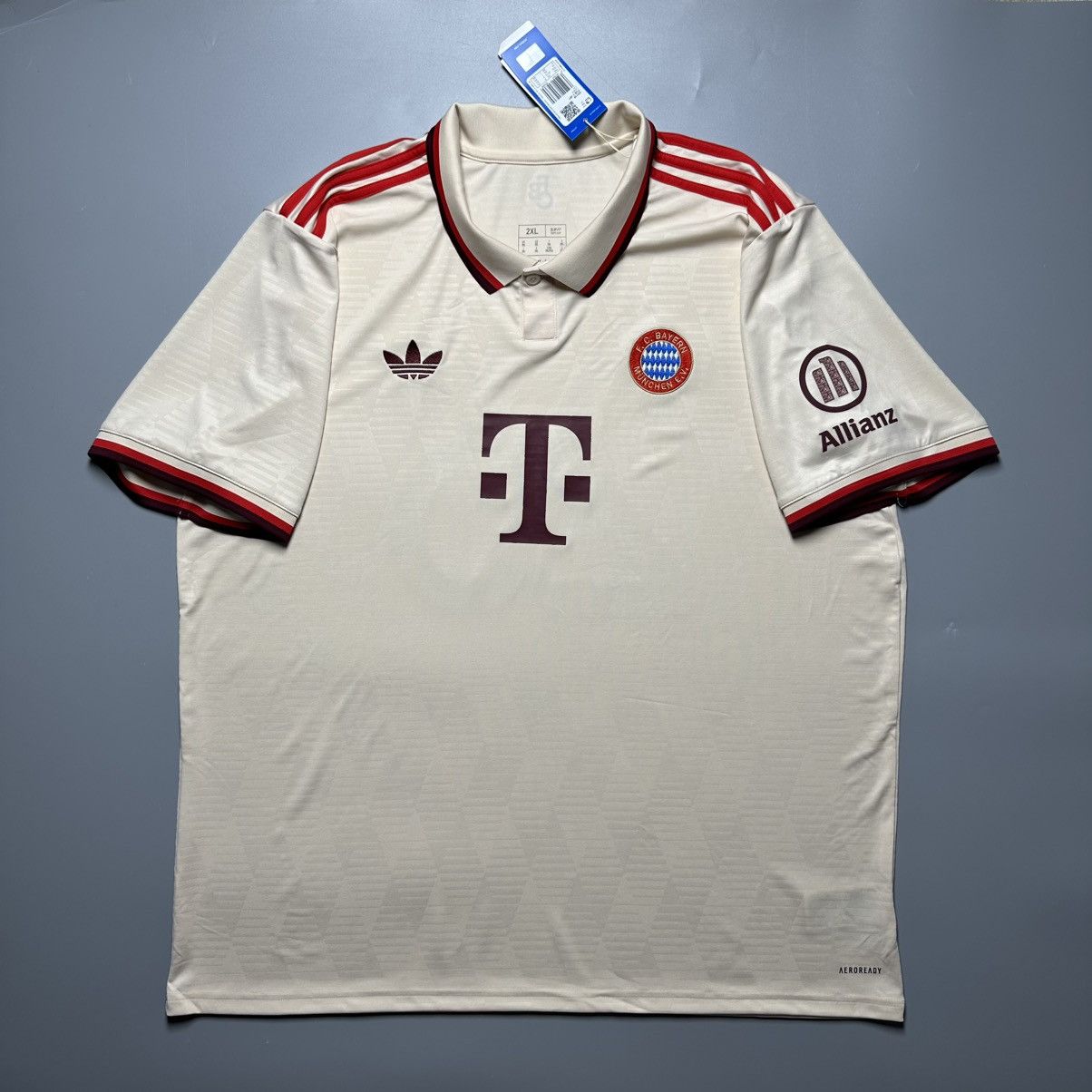 Vintage BAYERN ADIDAS 2024/2025 FOOTBALL THIRD JERSEY #25 MULLER Size US XXL / EU 58 / 5 - 2 Thumbnail