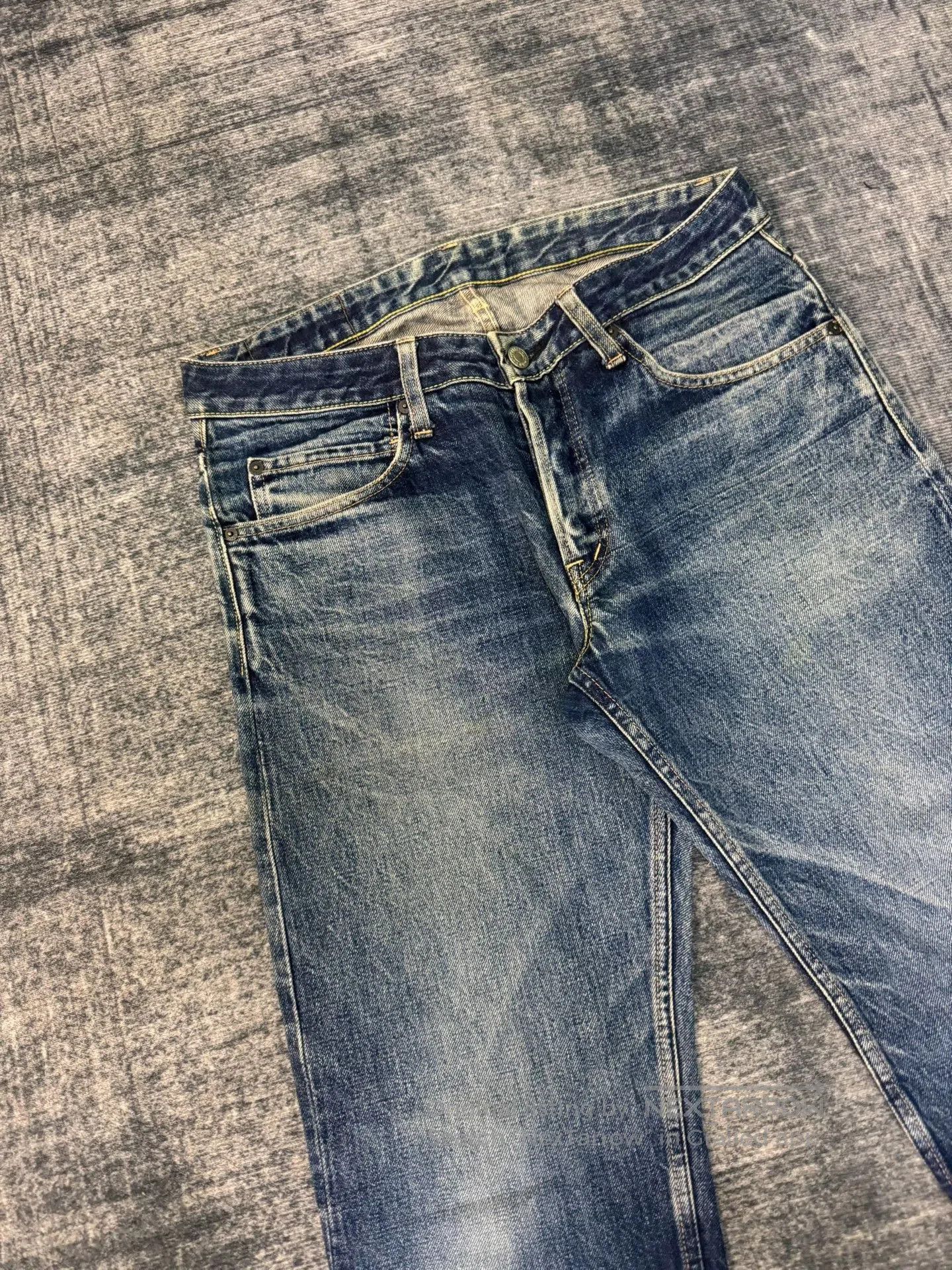 Vintage Vintage HRAMCHM 2000s Washed Blue Jeans. Size US 33 - 2 Thumbnail