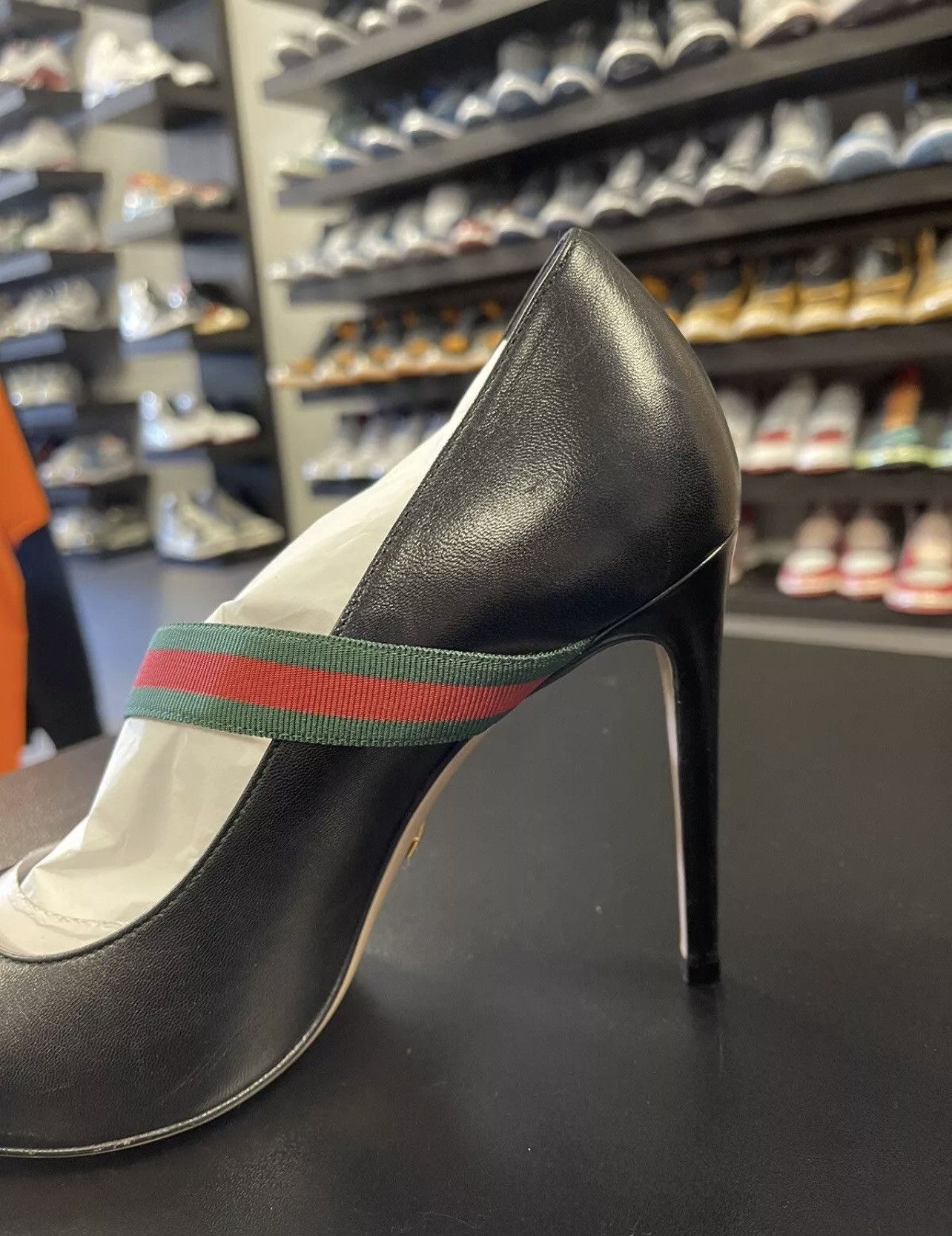 Gucci Size 8US/38EU - Gucci Black Leather Sylvie Mary Jane Pumps Size US 8 / IT 38 - 7 Thumbnail