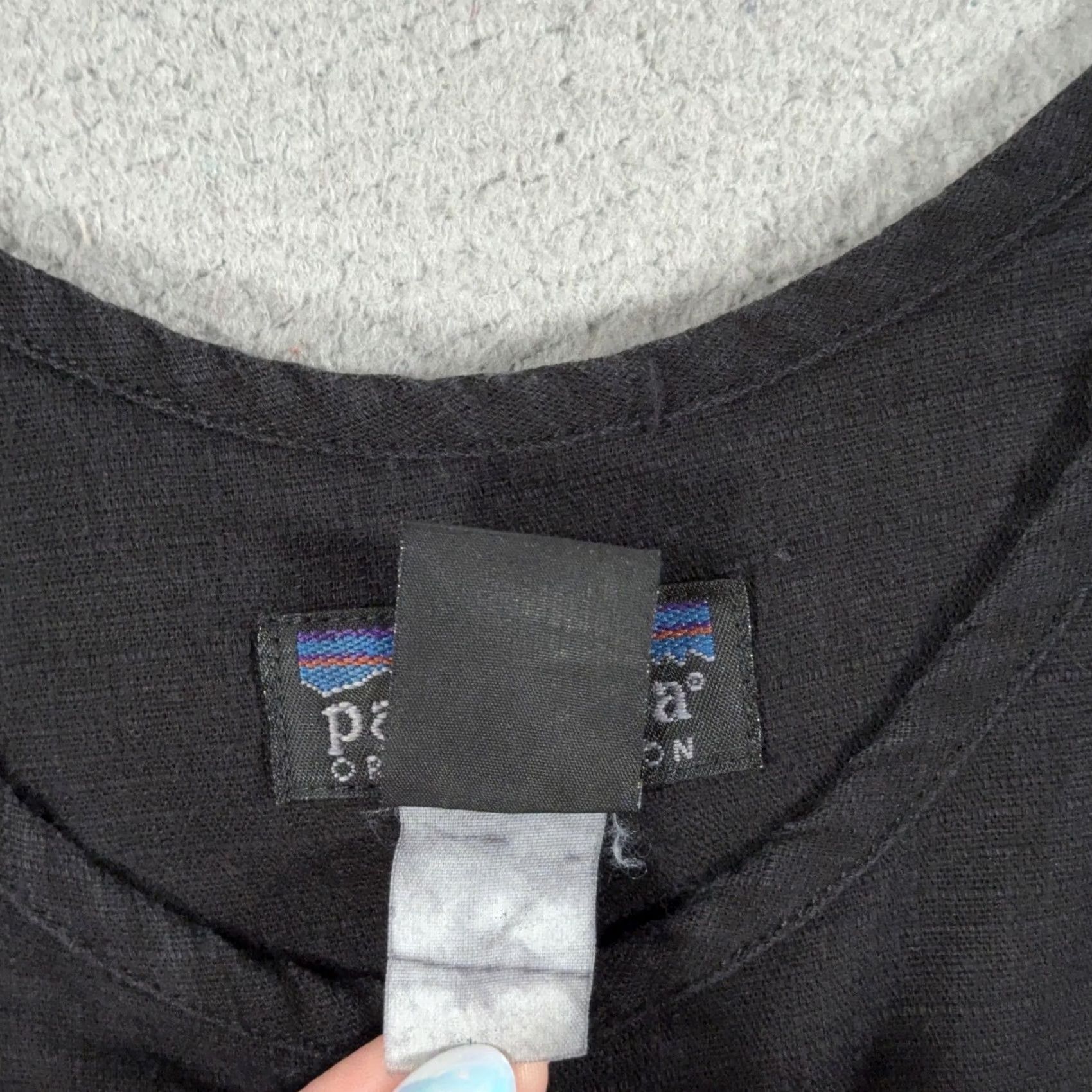 Patagonia VINTAGE 90s Patagonia Dress Womens Small Black Organic Cotton Tank Pockets Size S / US 4 / IT 40 - 4 Thumbnail