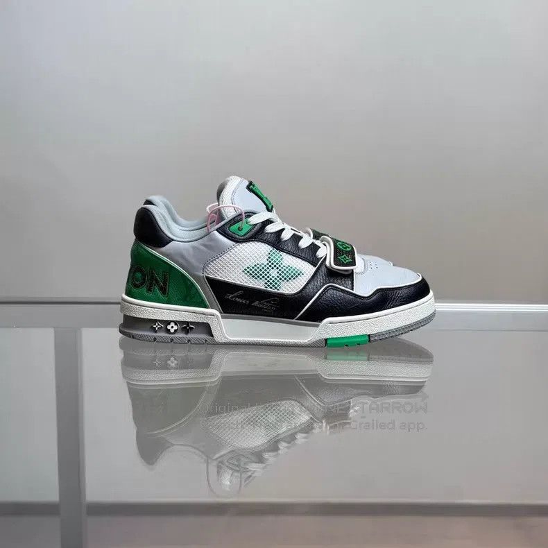 Louis Vuitton Louis Vuitton Trainer Black and Green Velcro shoes Size US 7 / EU 40 - 3 Thumbnail