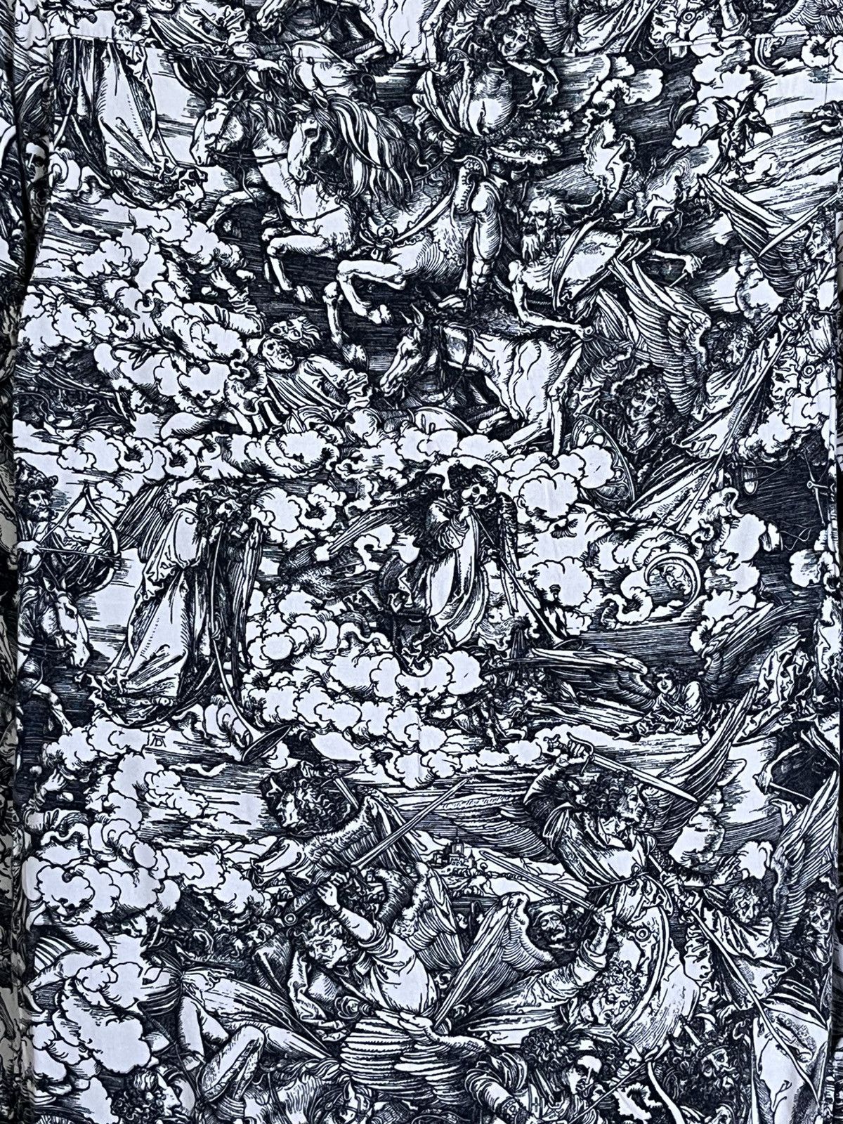 Japanese Brand H&M ALBRECHT DURER APOCALYPSE PRINT RAYON BUTTON UPS SHIRT Size US S / EU 44-46 / 1 - 7 Thumbnail