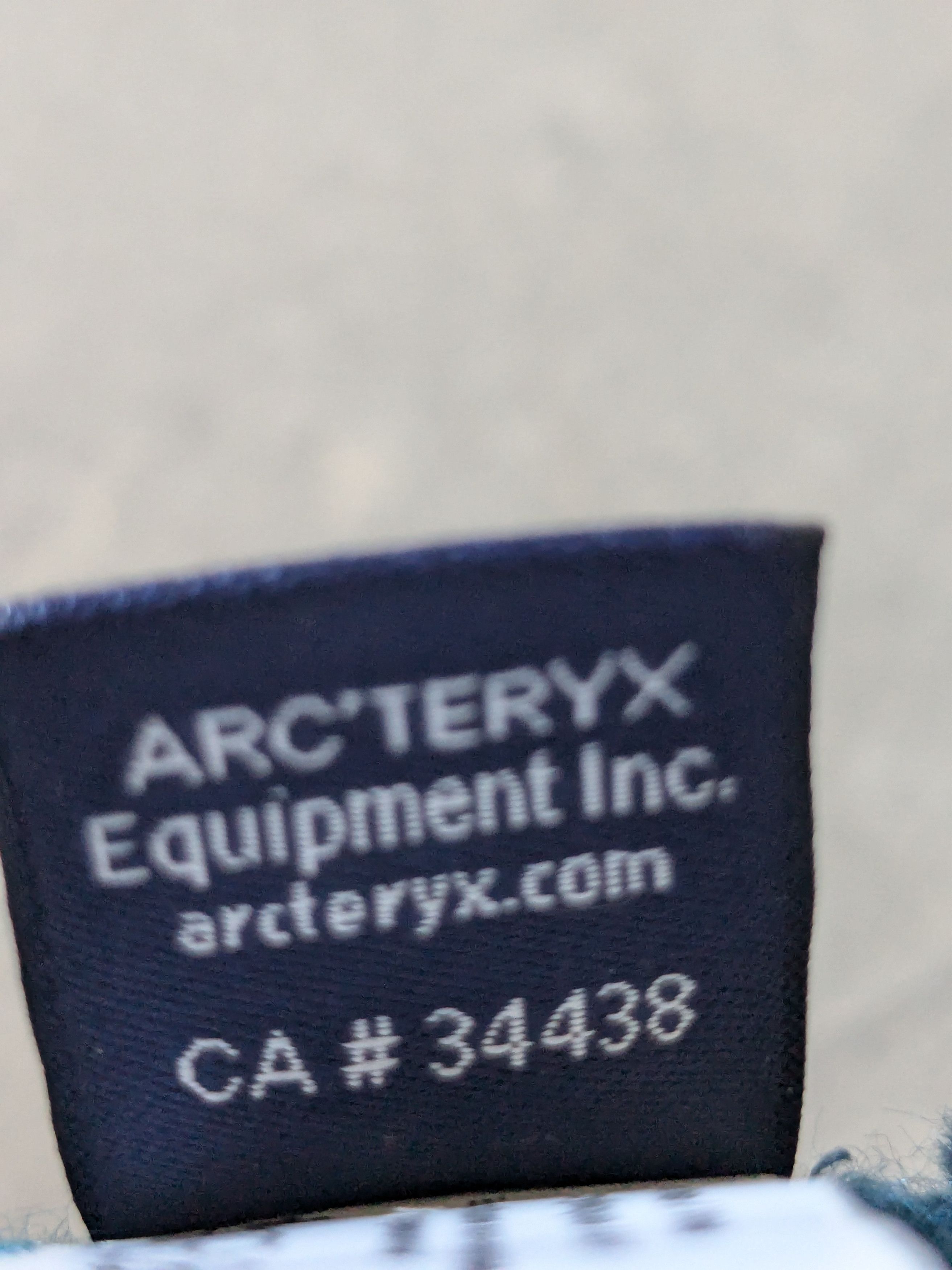 Arc'teryx Vintage Arc'teryx Hat Vizor beanie Metal Logo Size ONE SIZE - 5 Thumbnail