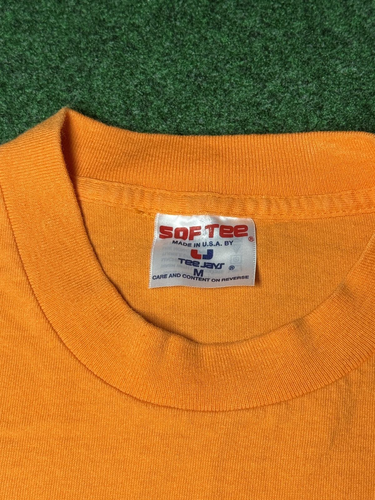 Vintage Vintage 90s Tennessee Volunteers Orange Collegiate T Shirt Size US M / EU 48-50 / 2 - 3 Thumbnail