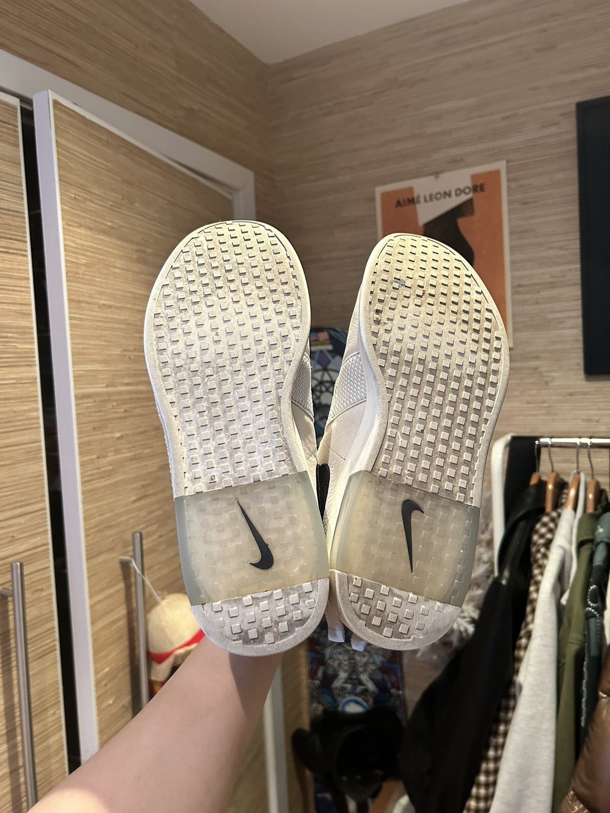 Fear of God Air Fear of God Raid ‘Light Bone’ Size US 9.5 / EU 42-43 - 3 Thumbnail