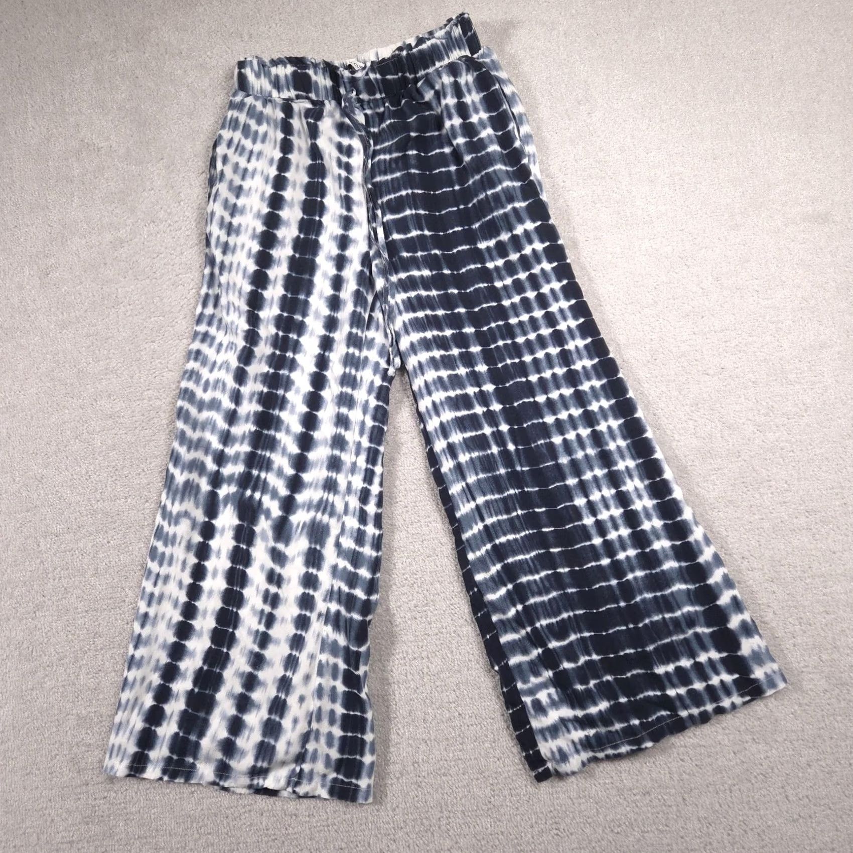 Vintage VINTAGE Cupshe Pants Womens S Blue White Tie Dye Wide Leg Rayon Lounge Beach Size 28" / US 6 / IT 42 - 2 Thumbnail