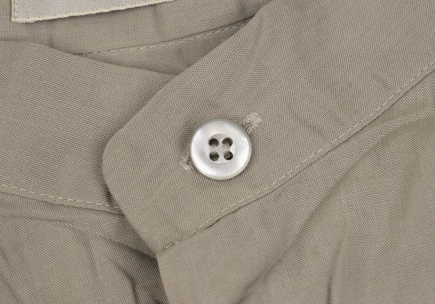 Issey Miyake Band Collar Pleated Shirt in Gray, Size M Size US M / EU 48-50 / 2 - 5 Thumbnail