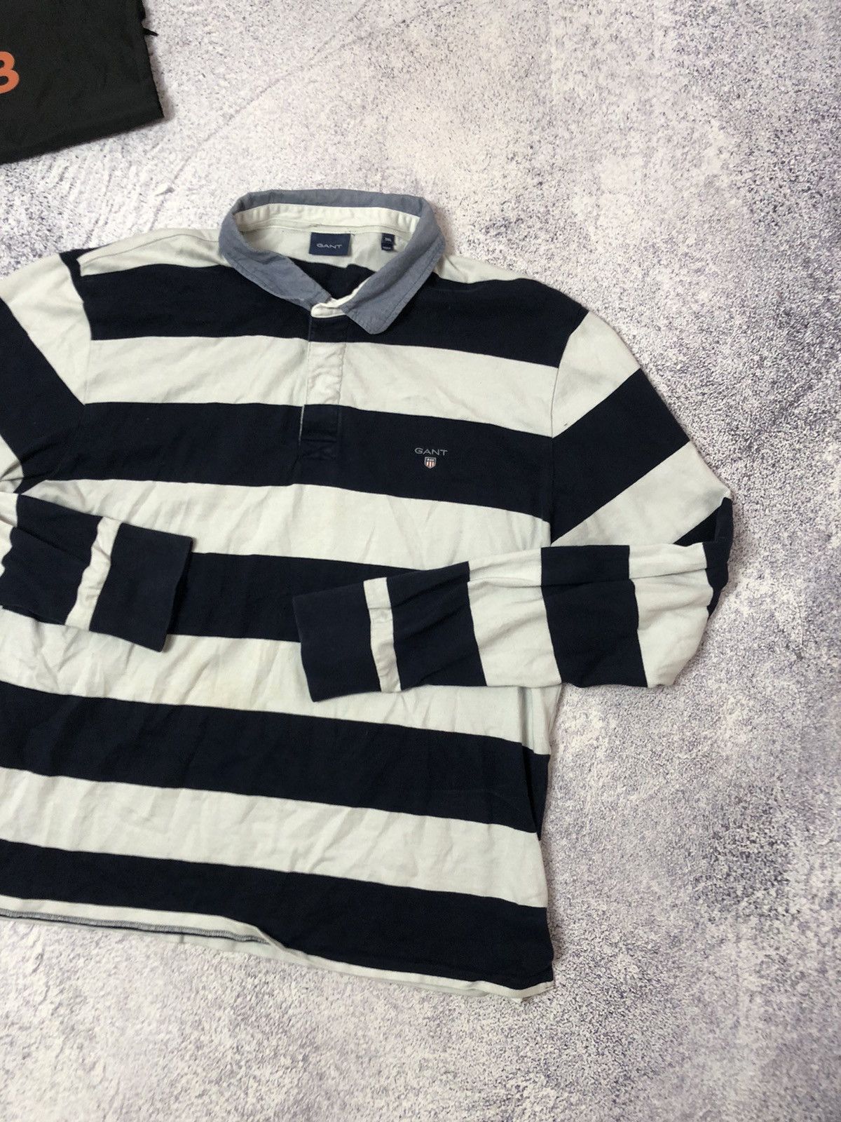 Gant Men’s long Gant size xxl vintage Size US XXL / EU 58 / 5 - 2 Thumbnail