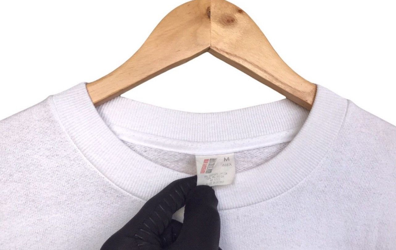 Vintage Vintage 90s Art Allover Strawberry Sweatshirt Medium Size US S / EU 44-46 / 1 - 4 Thumbnail