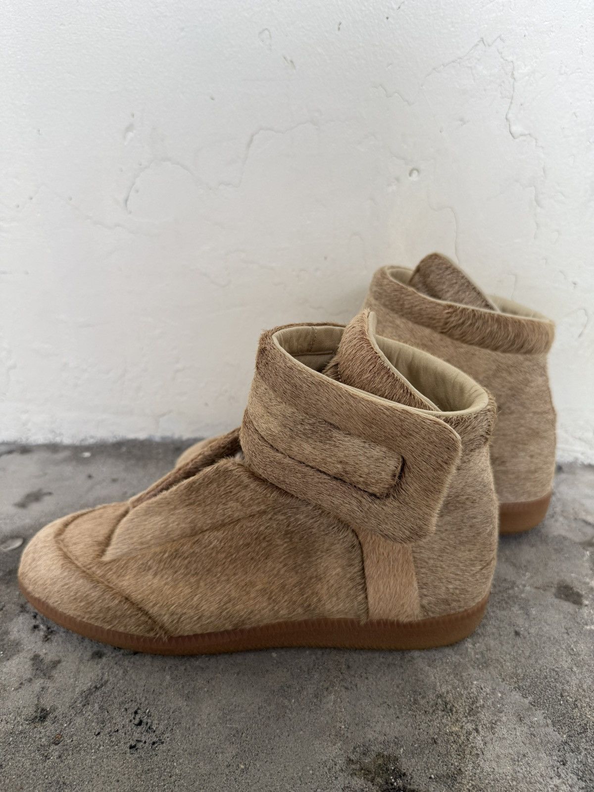 Maison Margiela Rare Maison Margiela Future yeezus High Sneaker Fur Size US 9 / EU 42 - 12 Thumbnail