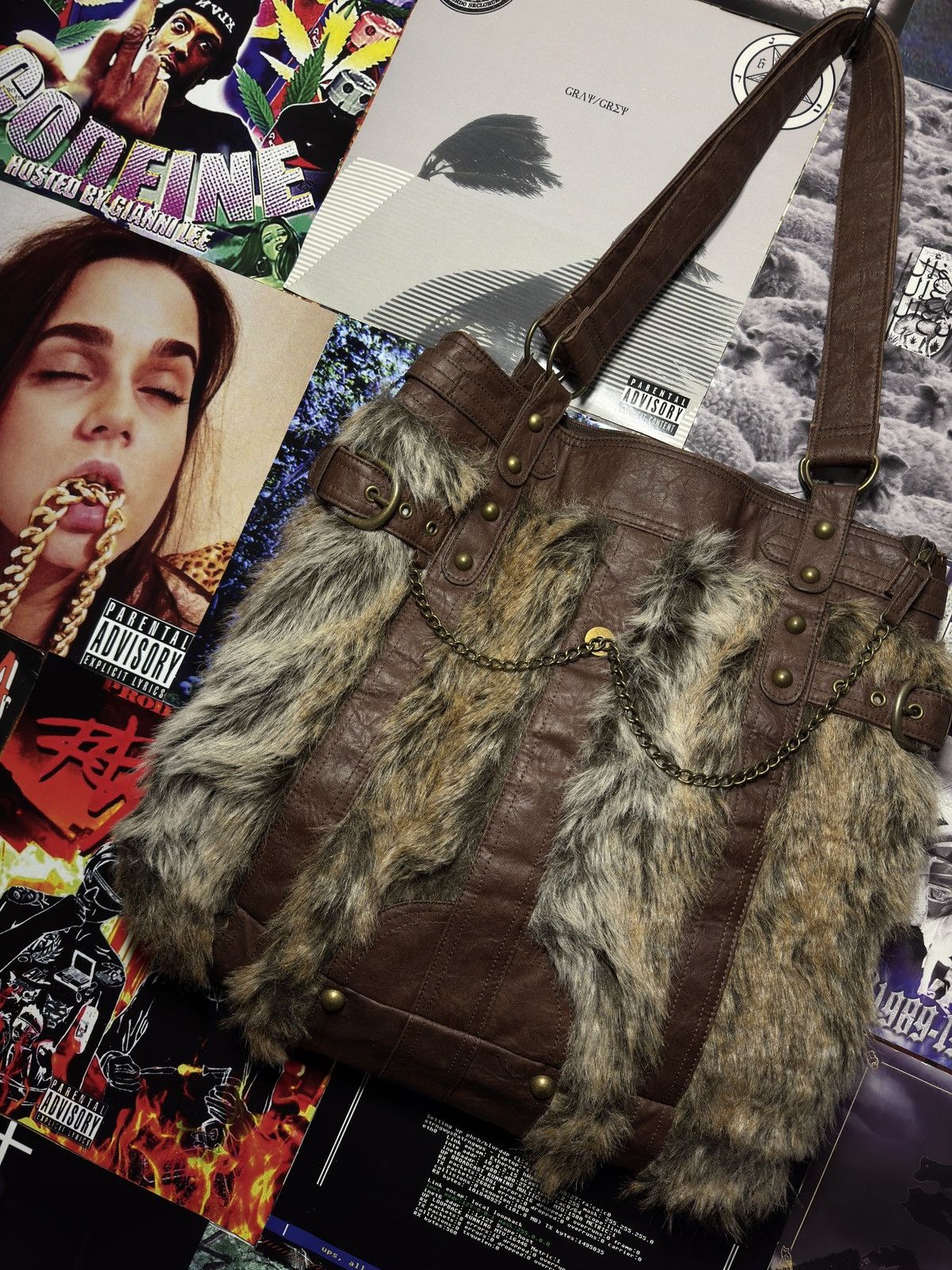 Japanese Brand Vintage Faux Fur Big Shoulder Bag Size ONE SIZE - 4 Thumbnail