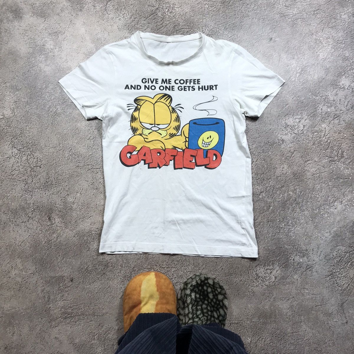 Vintage Vintage 90s Garfield Graphic Tee Sun Faded Streetwear Slim S Size US S / EU 44-46 / 1 - 1 Thumbnail