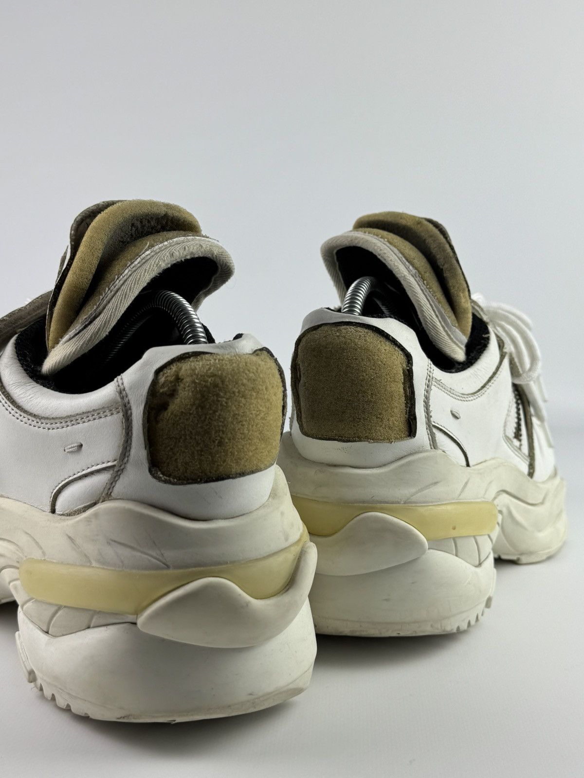 Maison Margiela Maison Margiela Low Top Retro Fit Platform Leather Sneakers Size US 8 / EU 41 - 8 Thumbnail