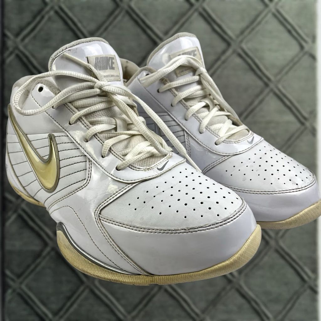 Nike Nike Air Baseline Low Mens Sneakers 11.5 White Silver 386240-111 Athletic Shoes Shoe Sneaker Men Size US 11 / EU 44 - 1 Thumbnail