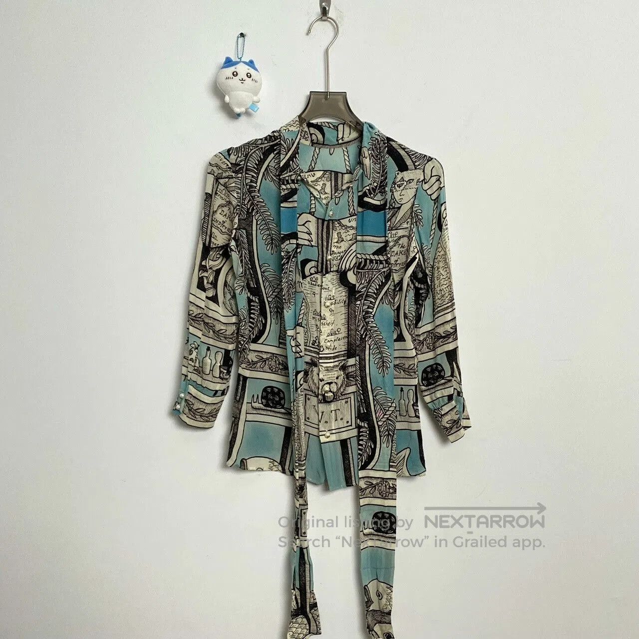 Gucci Gucci Silk Comic Shirt Size 36. Size XS / US 0-2 / IT 36-38 - 1 Thumbnail