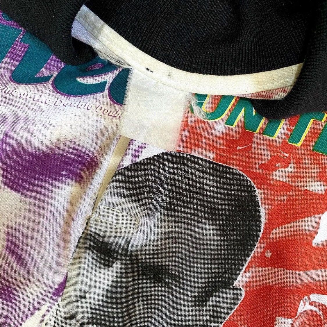 Vintage Vintage Eric cantona 90s Manchester United Bootleg style Size US XL / EU 56 / 4 - 3 Thumbnail