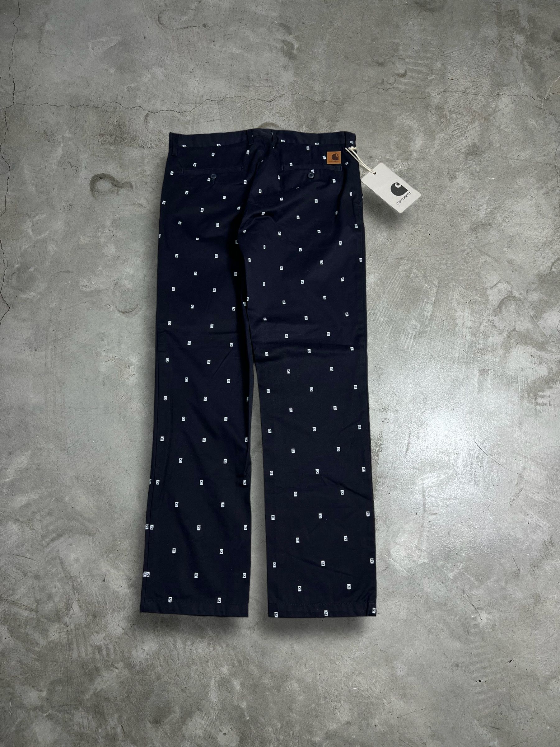 image of Carhartt Wip NWT Hourglass Printed Johnson Pant Gtmd980 in Dark Navy, Men's (Size 34)