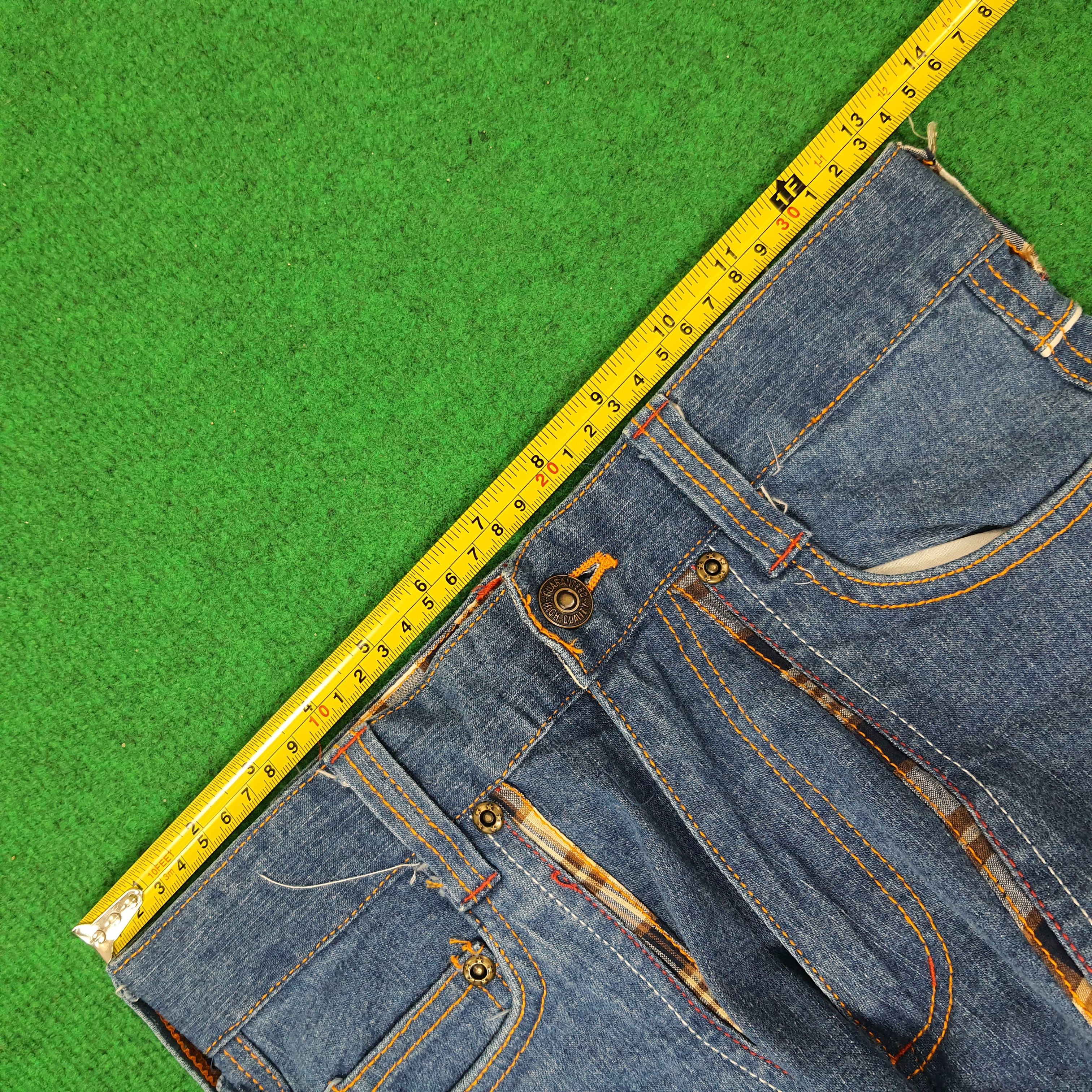 Vintage Vintage XYZ Skull Custom Logo Streetwear Style Jeans Size US 26 / EU 42 - 9 Thumbnail