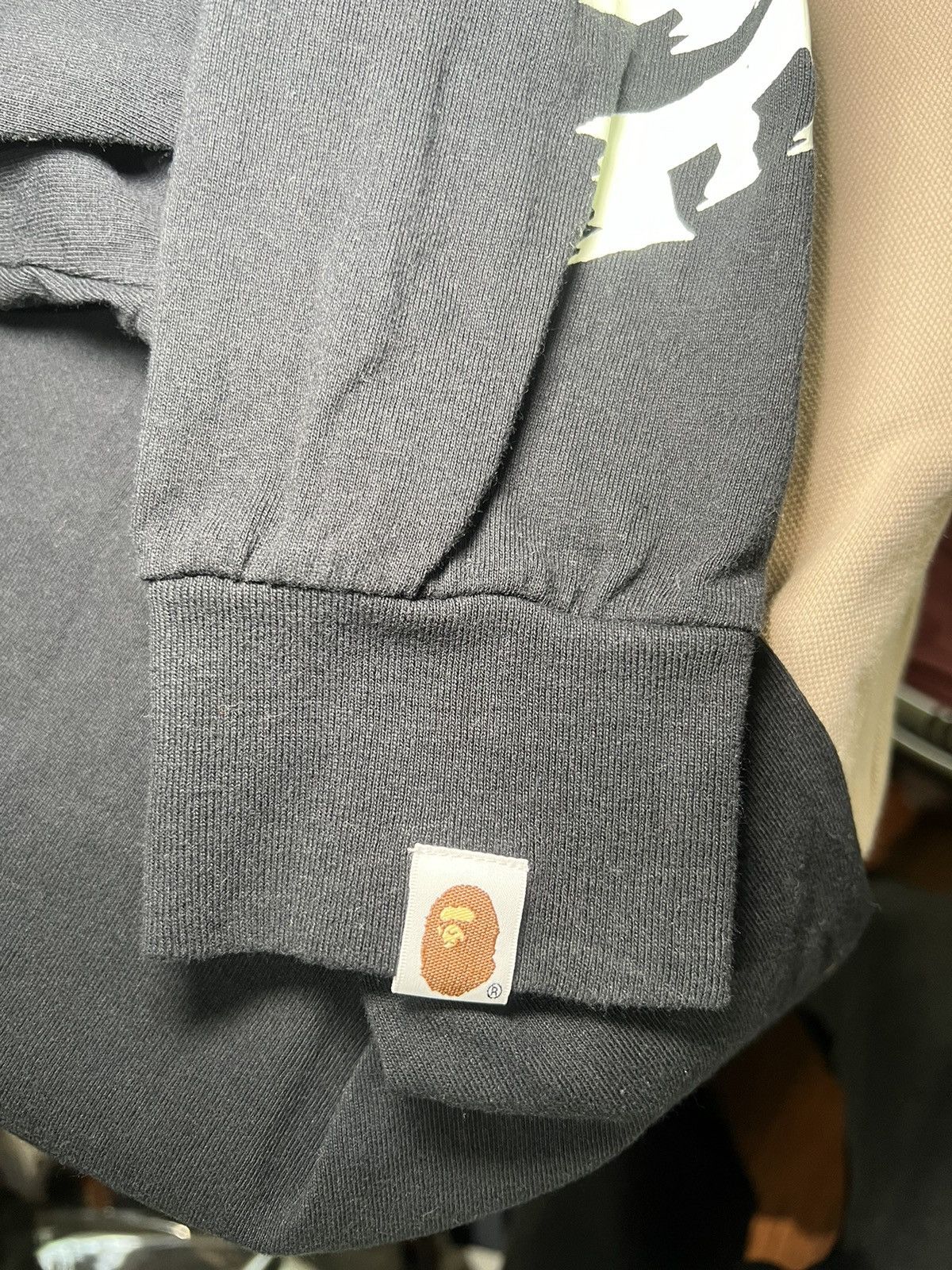 Bape BAPE Halloween exclusive glow in the dark Size US M / EU 48-50 / 2 - 7 Thumbnail