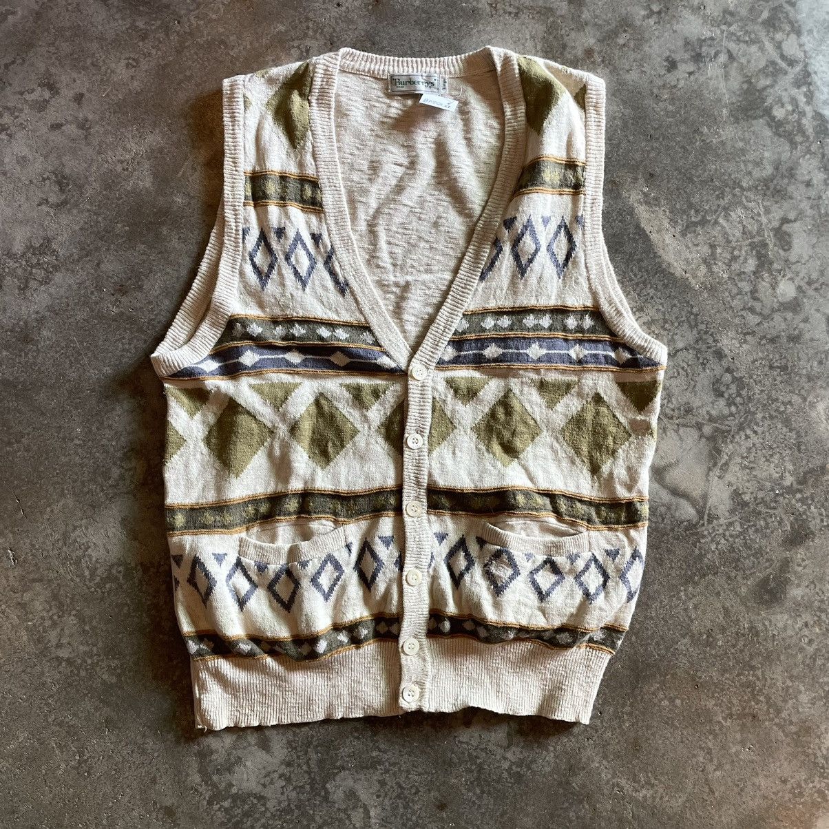 Burberry × Designer Beautiful Burberry Knitted Vest Size US M / EU 48-50 / 2 - 1 Thumbnail