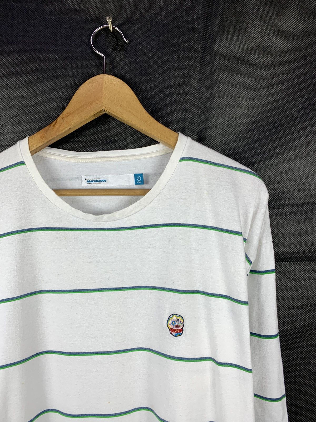 Japanese Brand Steals! Mackdaddy Skulls Stripes Tee Size US XL / EU 56 / 4 - 2 Thumbnail