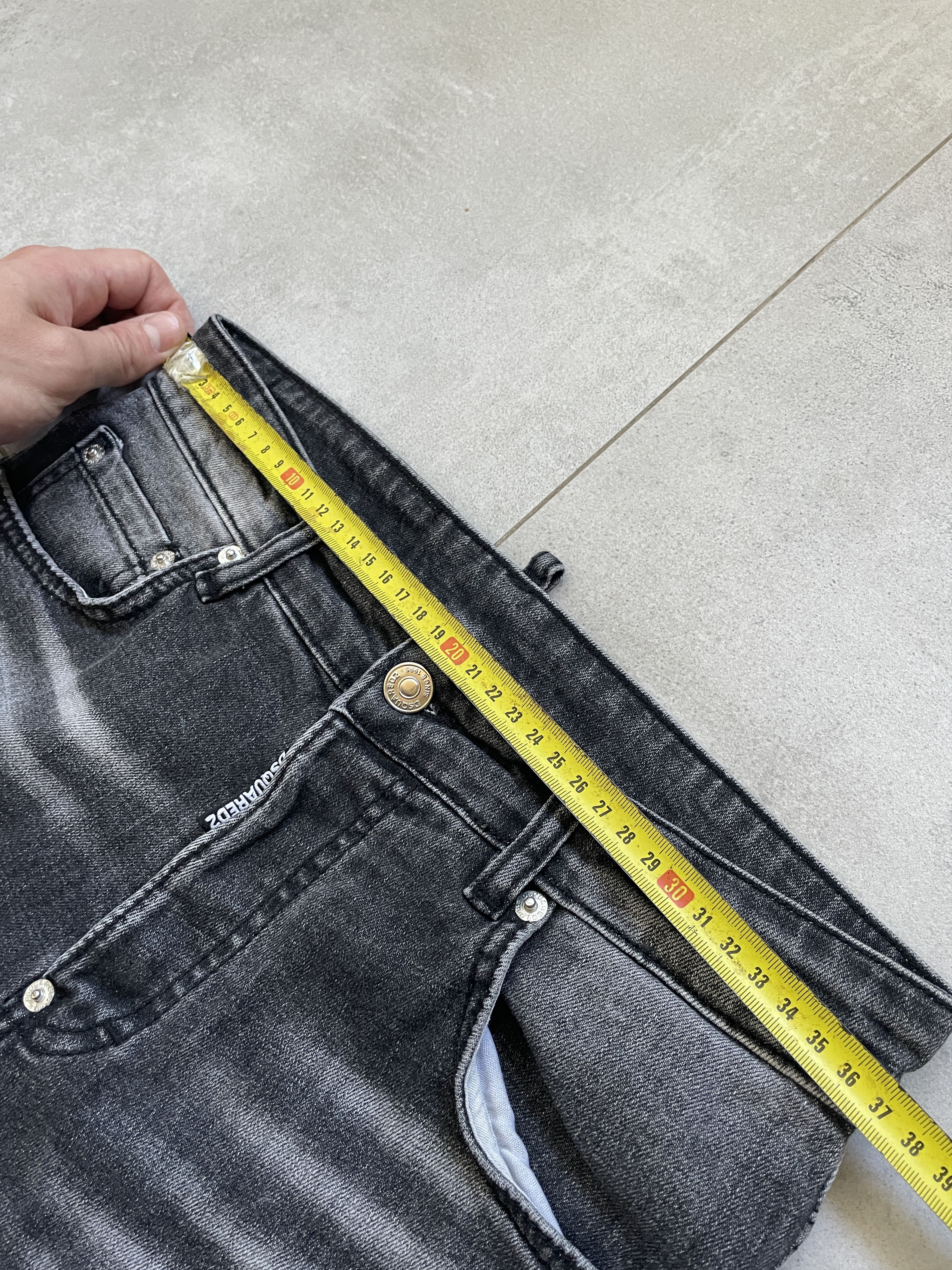 Dsquared2 DSQUARED2 SKINNY GALLERY DEPT TYPE PAINTED DISTRESSED DENIM Size US 29 - 13 Thumbnail