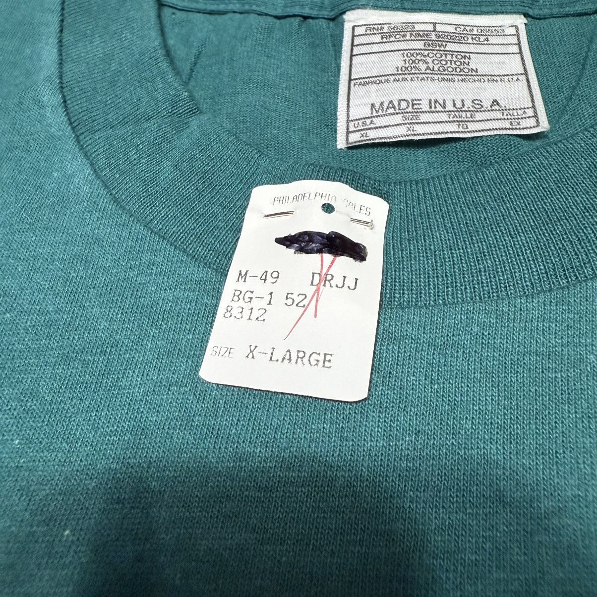 Nike Vintage Nike Forest Green Blank No Swoosh 90s Tshirt USA Size US XL / EU 56 / 4 - 4 Thumbnail