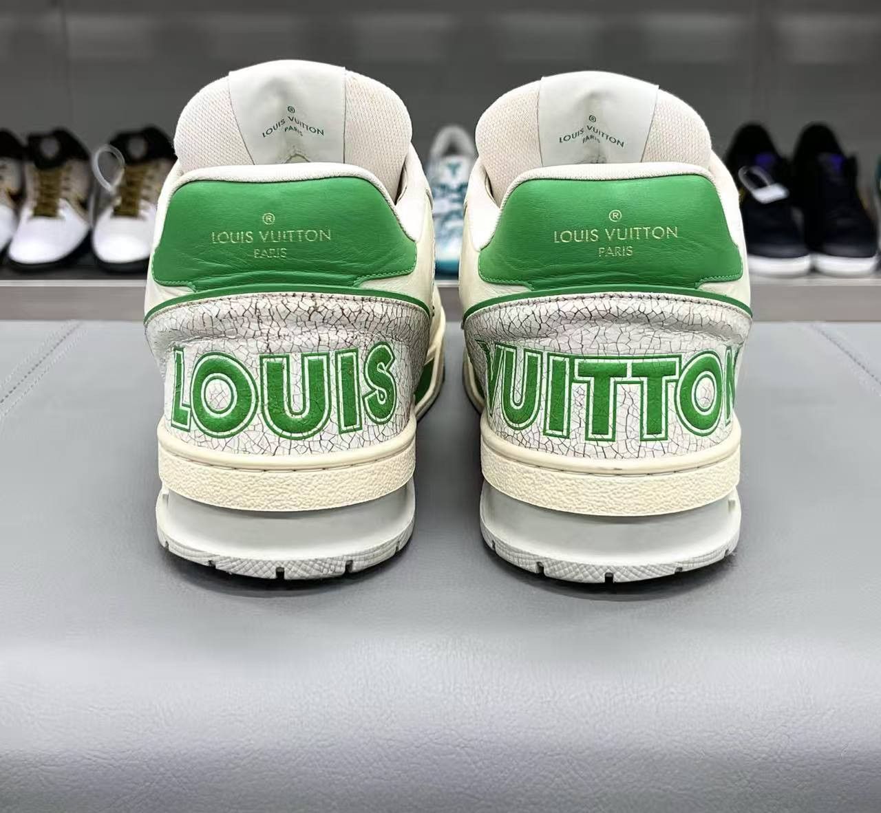 Louis Vuitton Louis Vuitton Training Green Lowtop Sneakers 9 Men Size US 9 / EU 42 - 4 Thumbnail