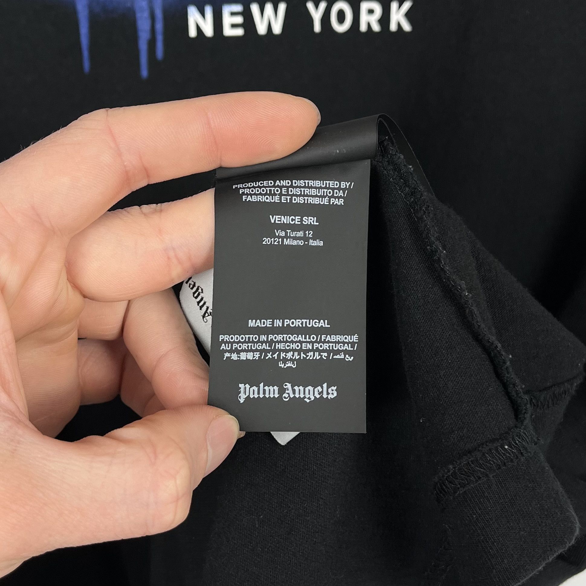 Palm Angels Palm Angels New York Sprayed Big Logo T Shirt Size US L / EU 52-54 / 3 - 14 Thumbnail