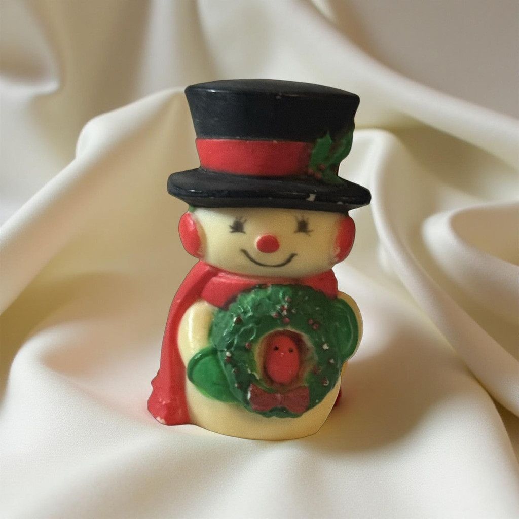 Other 1976 Hallmark Snowman Brooch Christmas Wreath Pin Size ONE SIZE - 1 Thumbnail