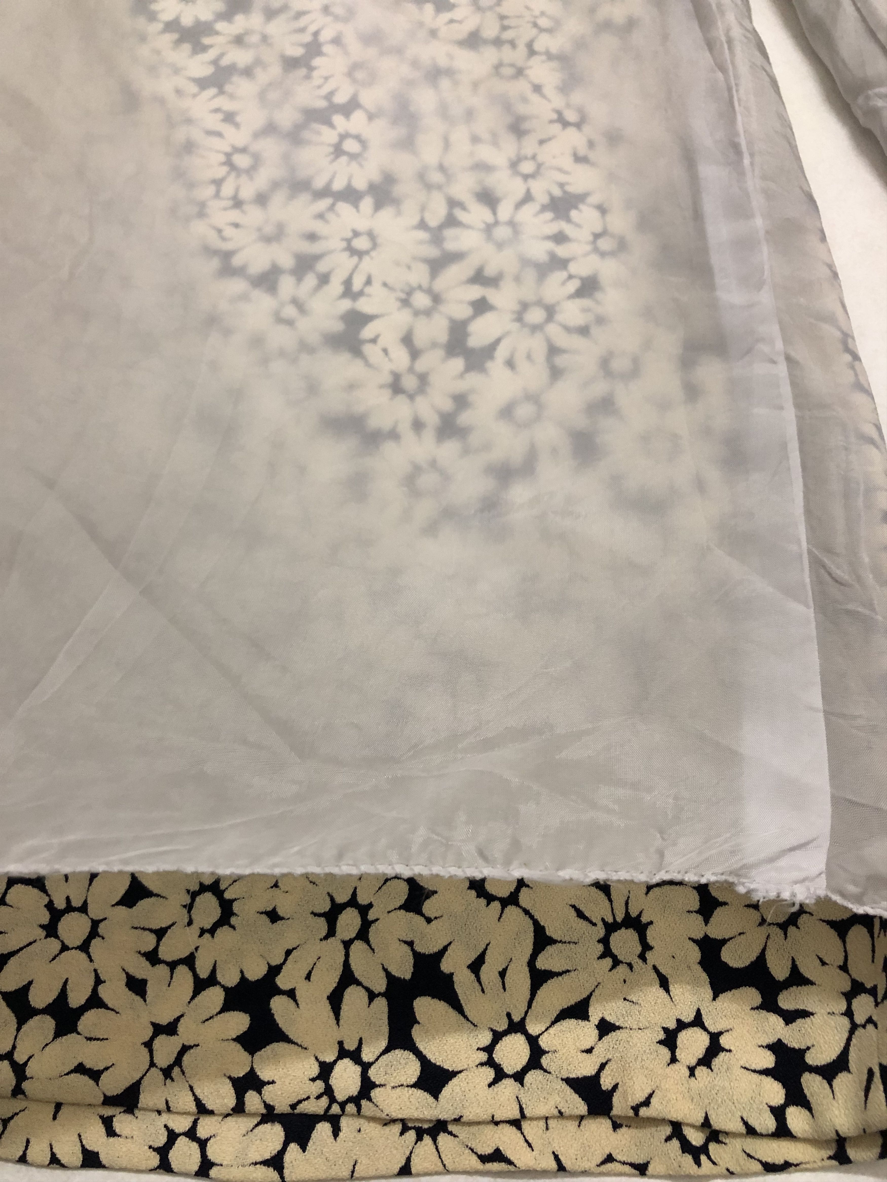 Designer × Yves Saint Laurent Vintage Yves Saint Laurent Rayon Floral Size 25" / US 0 / IT 36 - 13 Thumbnail
