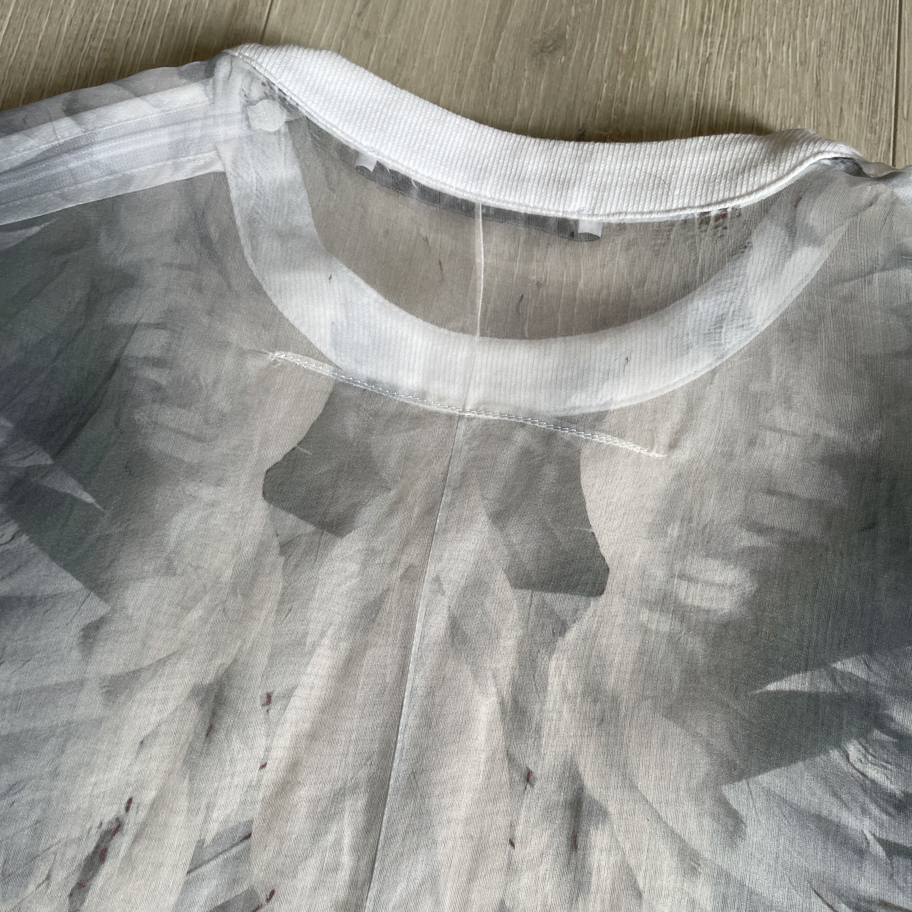 Givenchy Givenchy SS16 mesh tee by Ricardo Tisci Size US S / EU 44-46 / 1 - 6 Thumbnail