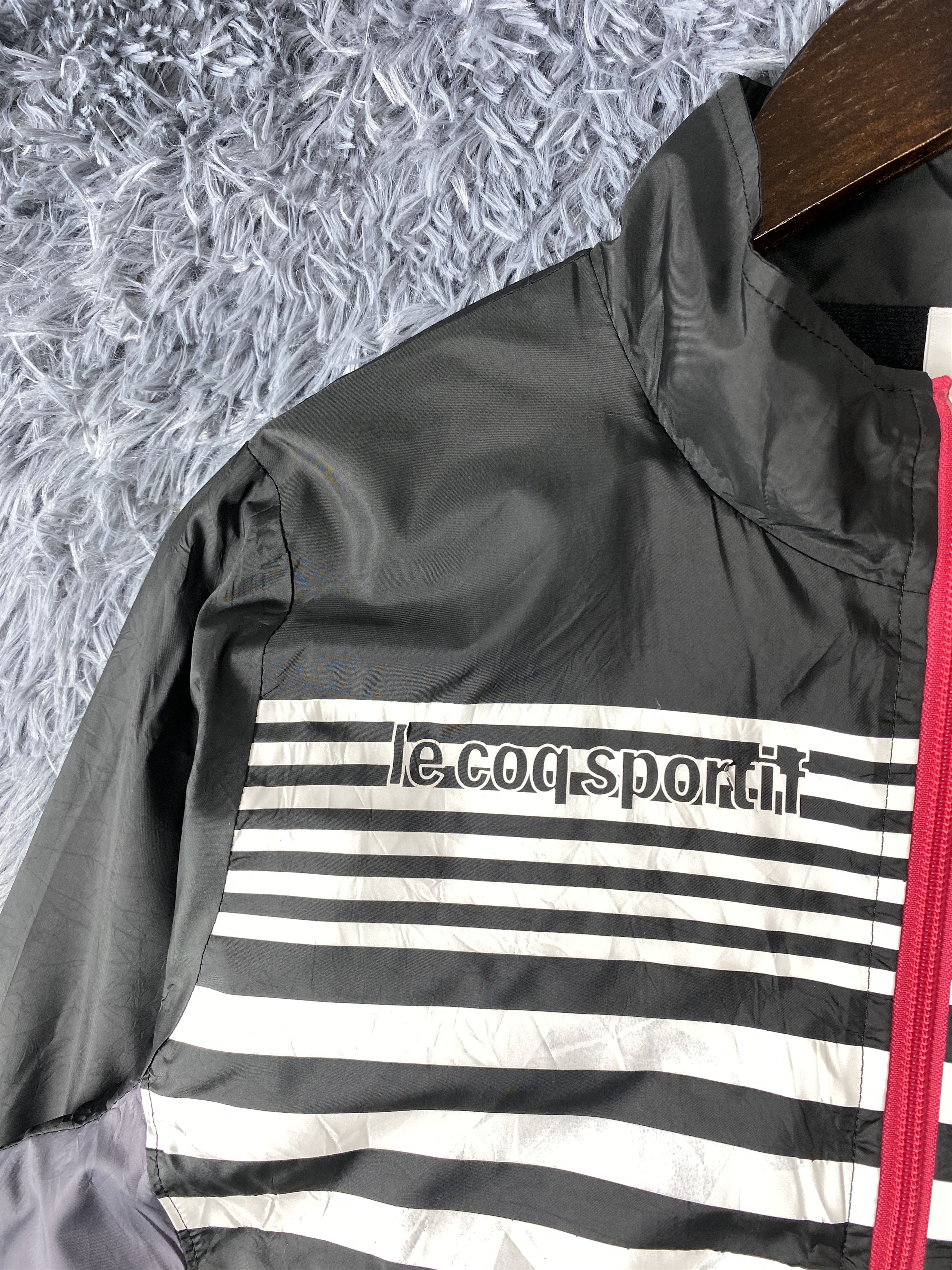 Le Coq Sportif Vintage Le Coq Sportif Windbreaker Jacket Size US XS / EU 42 / 0 - 4 Thumbnail
