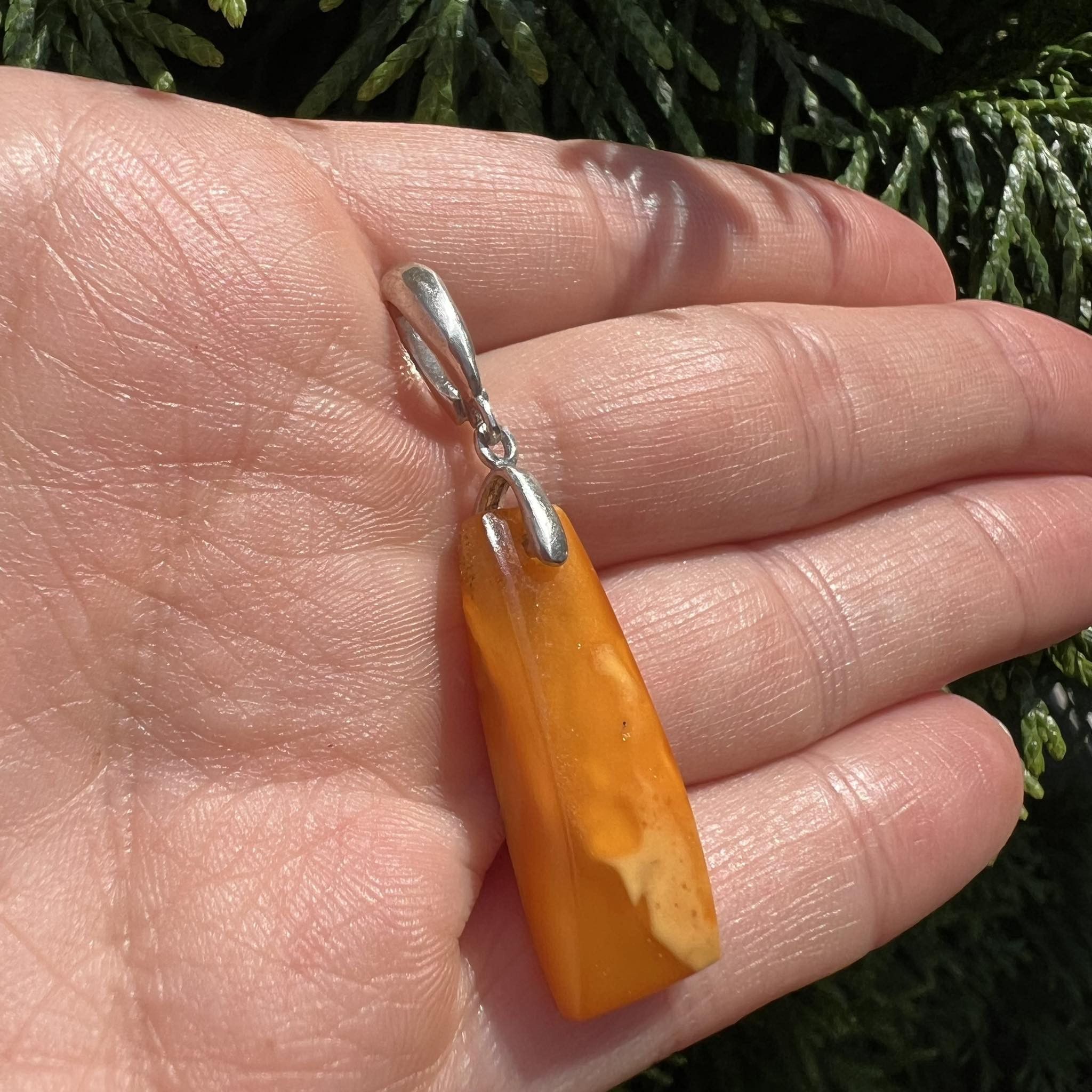 Vintage Vintage Sterling Silver Pendant Yellow Baltic Amber Stone Size ONE SIZE - 8 Thumbnail