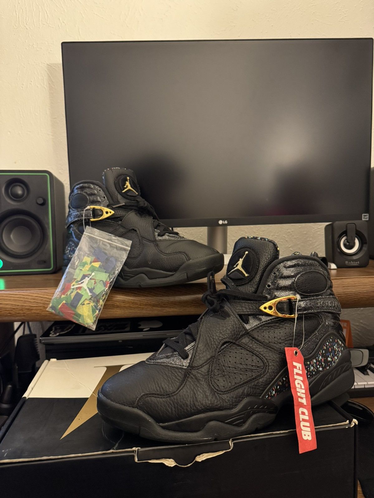 Jordan Brand Jordan 8 Size US 10.5 / EU 43-44 - 2 Thumbnail