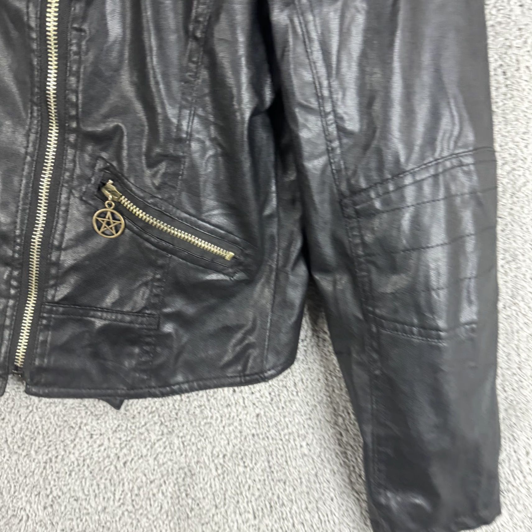 Vintage Xingyiyi Womens Faux Leather Jacket Black XXL Biker Asymmetrical Zip Short Moto with Pockets Lined Size XXL / US 16-18 / IT 52-54 - 4 Thumbnail