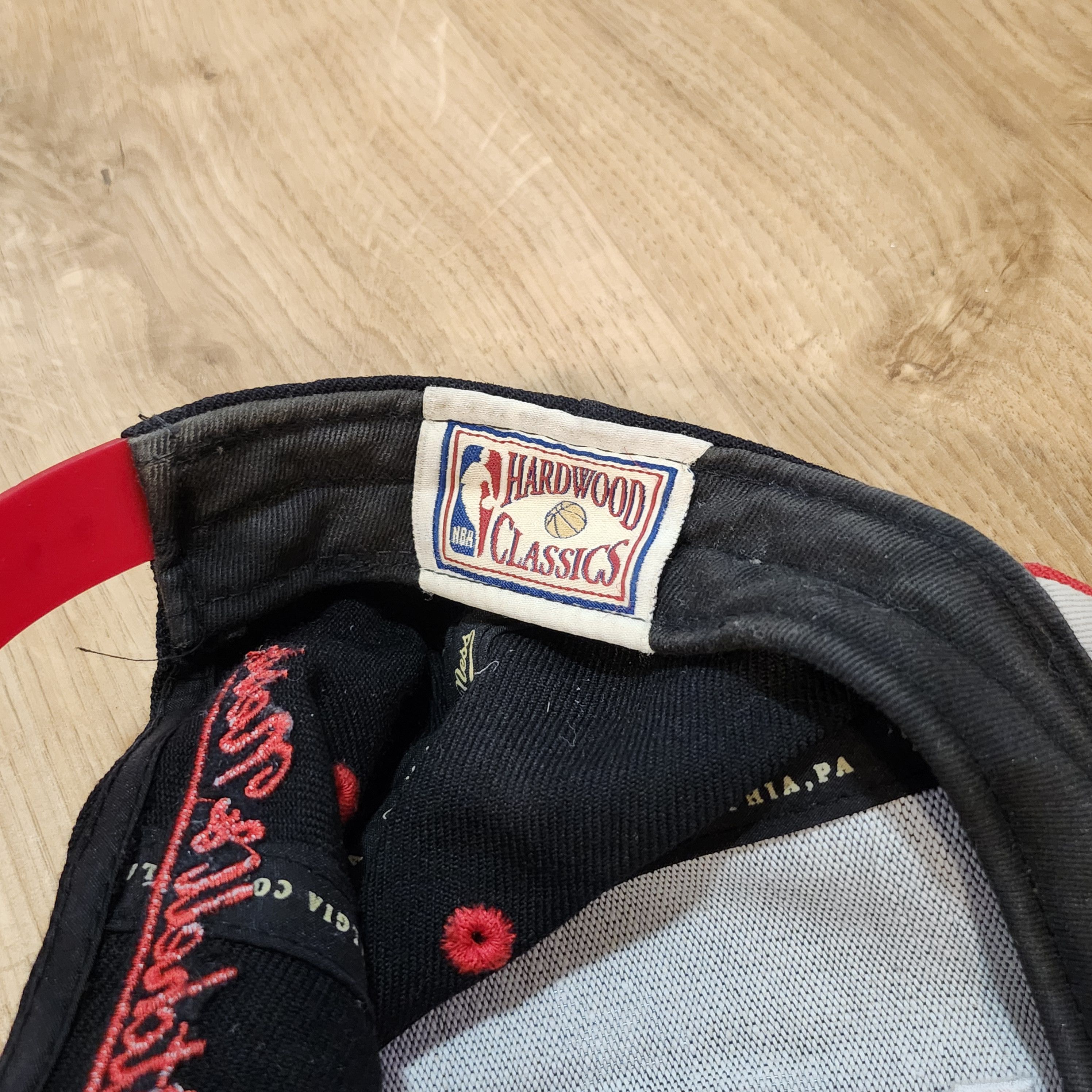 Mitchell & Ness × NBA × Vintage 90s Wool Chicago Bulls Hat Size ONE SIZE - 5 Thumbnail