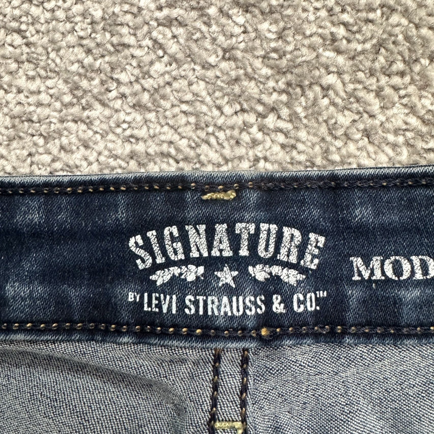 Levi's Levi's Signature Modern Skinny Denim Jeans Womens 4S W27 Blue Mid Rise 28x26.5 Size 27" / US 4 / IT 40 - 6 Thumbnail