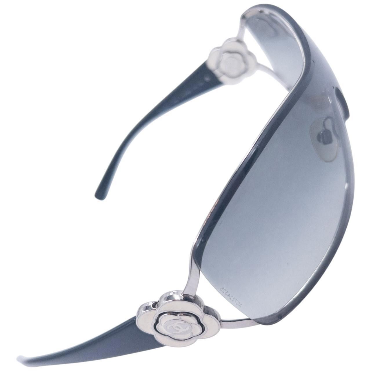 Chanel Vintage Chanel Flower Sunglasses Size ONE SIZE - 7 Thumbnail